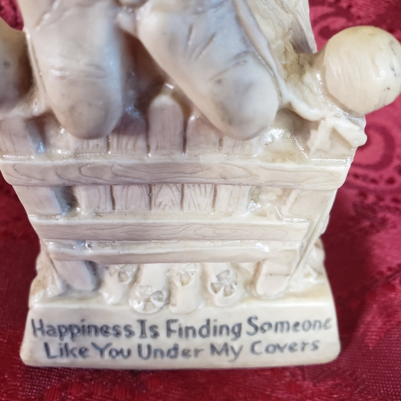 Vtg Berries Sillisculpt Figure Happiness Under My Covers 1970 USA Stocking Stuff - Picture 3 of 12